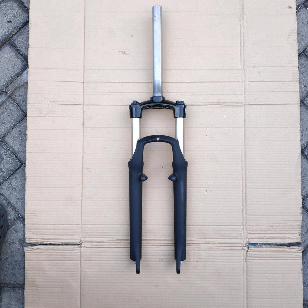 Fork Shock Suspensi Suntour XCT MTB 26 V-brake Only. Garpu