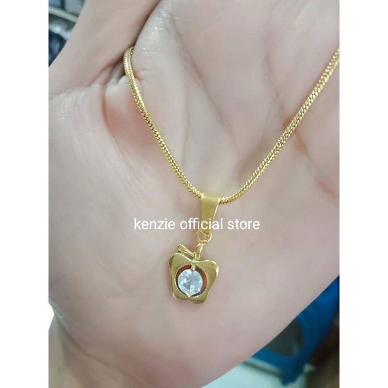 Liontin titanium wanita warna emas motif apel permata anti karat selamanya