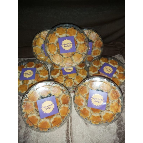 

Kue Kacang