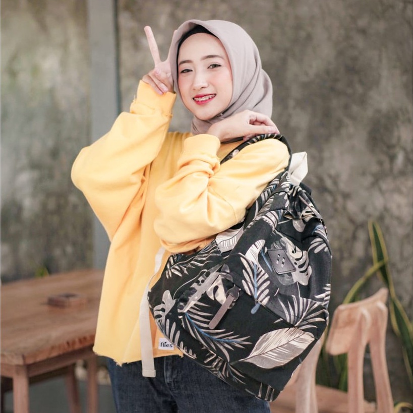 BACKPACK DAUN HITAM // taskanvasbdg - tas kanvas - tas ransel wanita - tas gendong wanita