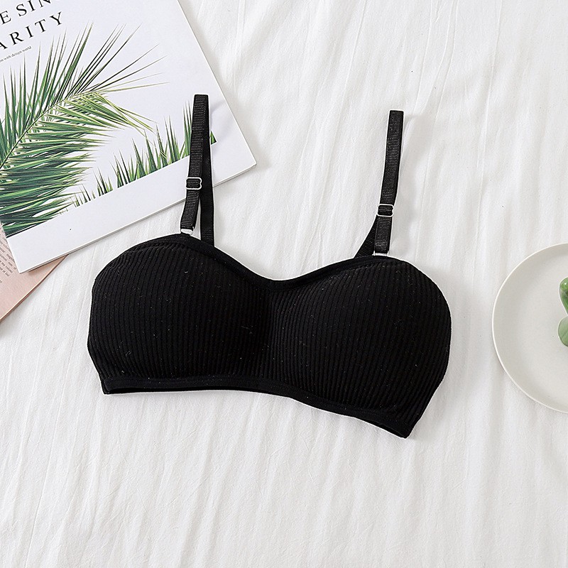 Smile Bra Fashion Wanita Bra Tanpa Kawat Sport Bra Push Up Elastis BH Pakaian Dalam Wanita 1008-HITAM