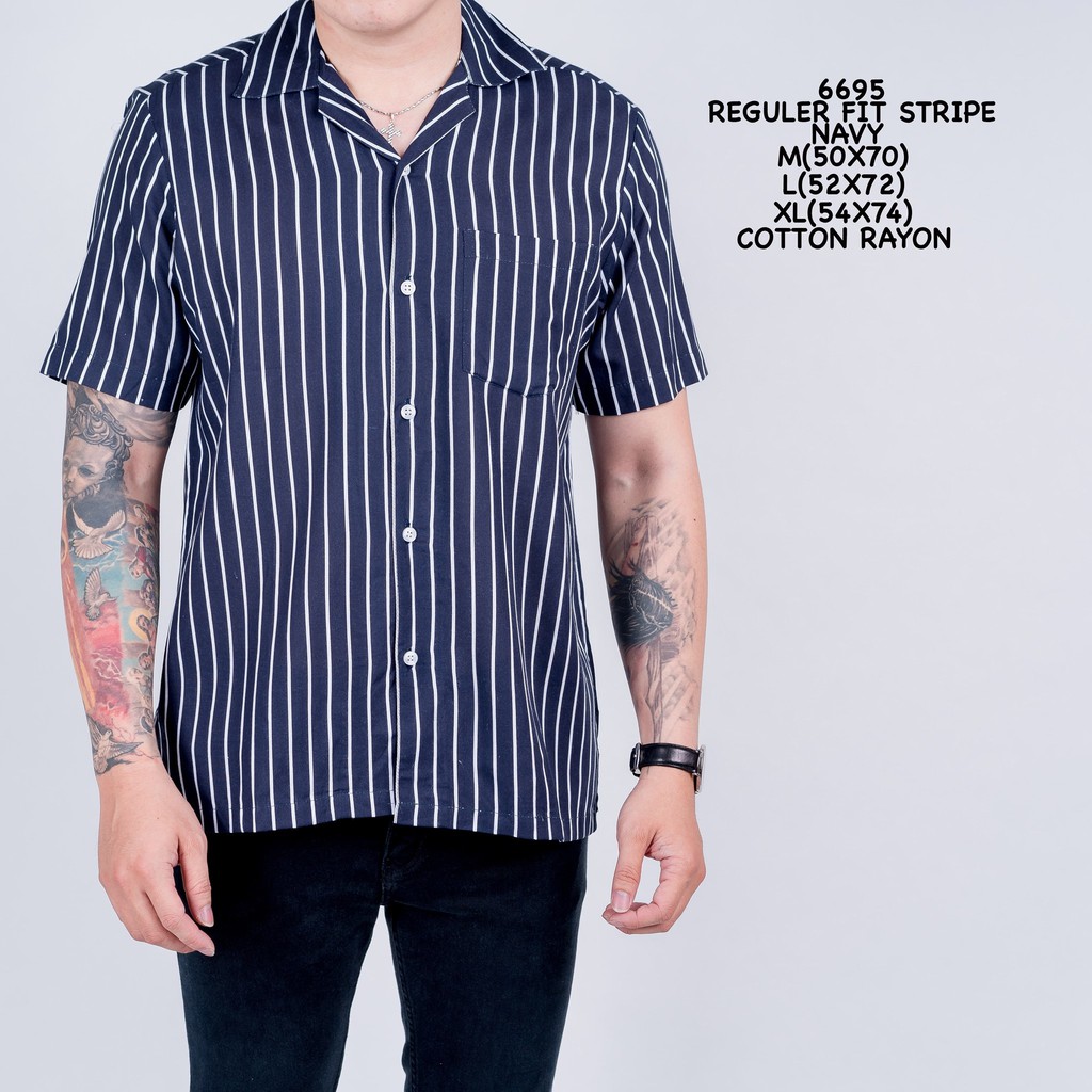 6695 Kemeja pendek biru dongker garis/kemeja pria biru tua/kemeja terlaris/Reguler Fit Stripe Navy