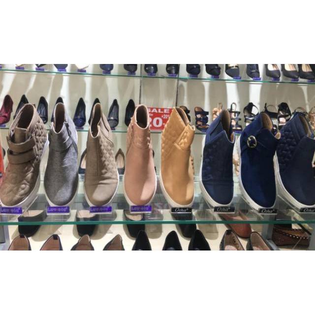 Sepatu boots otha