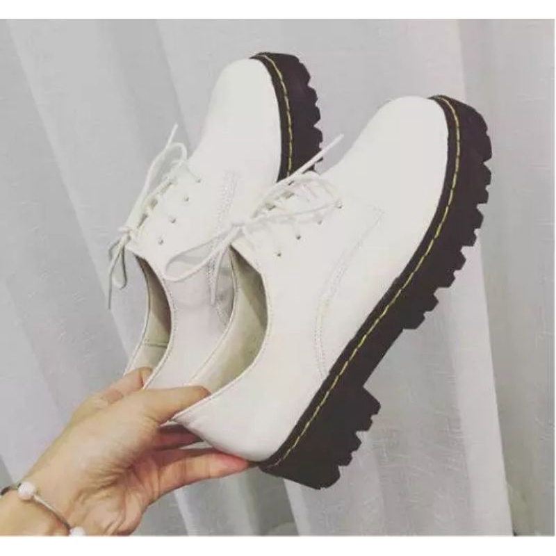 Docmart anabel / sepatu Oxford wanita / sepatu wanita / bisa bayar di tempat (cod) / sepatu fashion