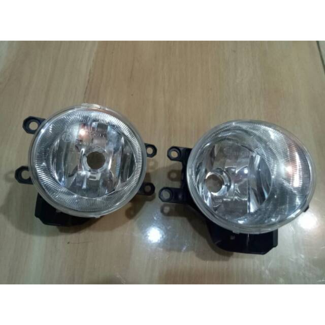 FOGLAMP INNOVA  REBORN FORTUNER VRZ 2016