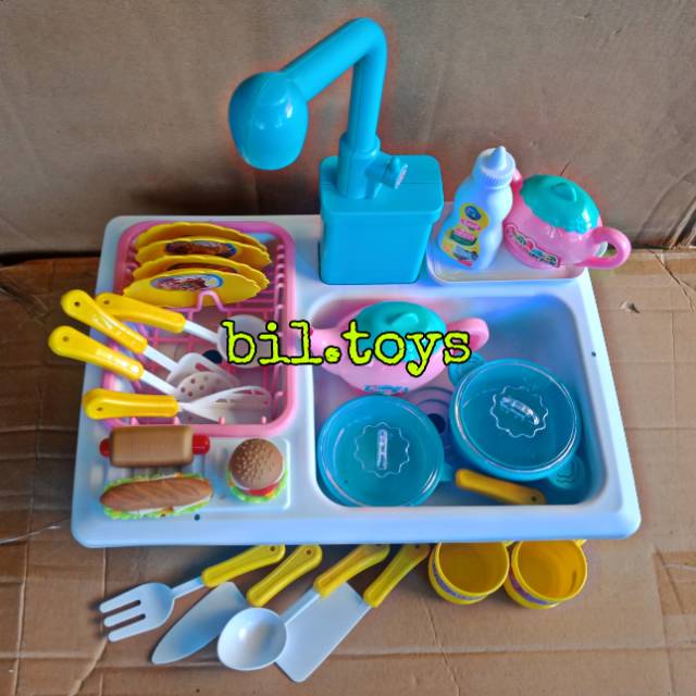 HAPPY WASTAFEL MAINAN ANAK MENGELUARKAN AIR DAN MAINAN PERLATAN MASAK ANAK