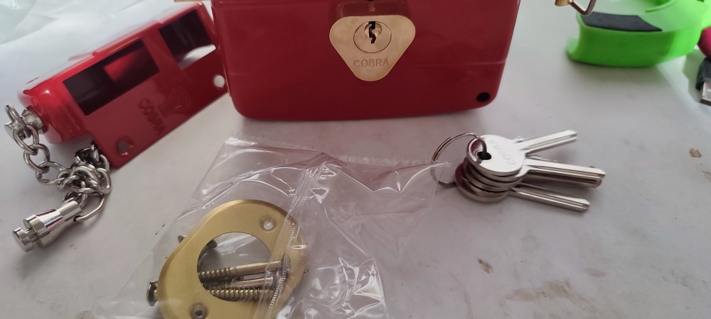 Kunci Pintu Gerbang Otomatis Cobra Simply Key 5pcs Merah Murah