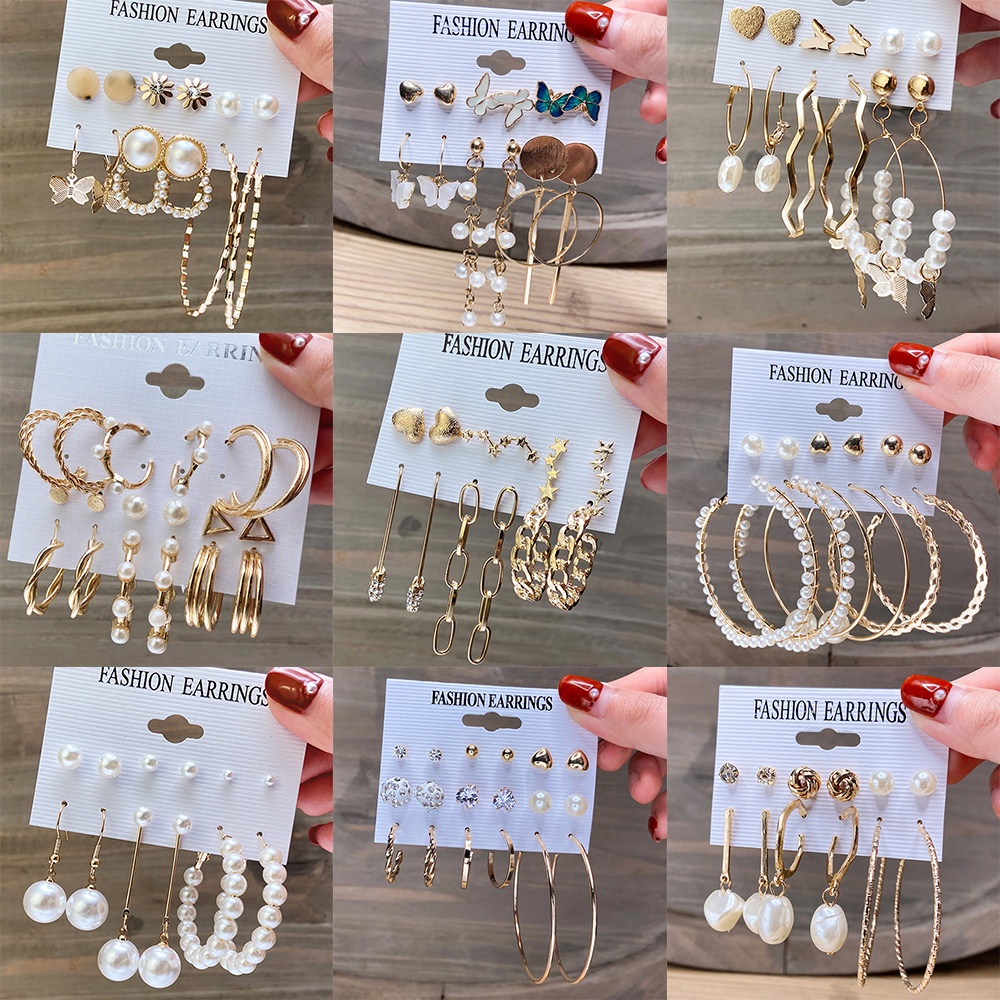 AY(CN) Set Anting Stud Hias Liontin Kupu-Kupu Mutiara Warna Emas Gaya Retro Korea Untuk Wanita