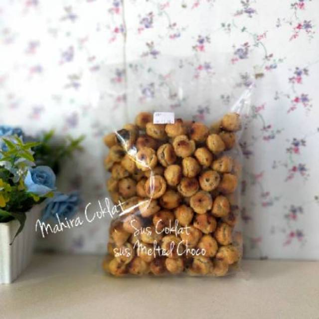 

Sus kering isi coklat / sus coklat 250gr