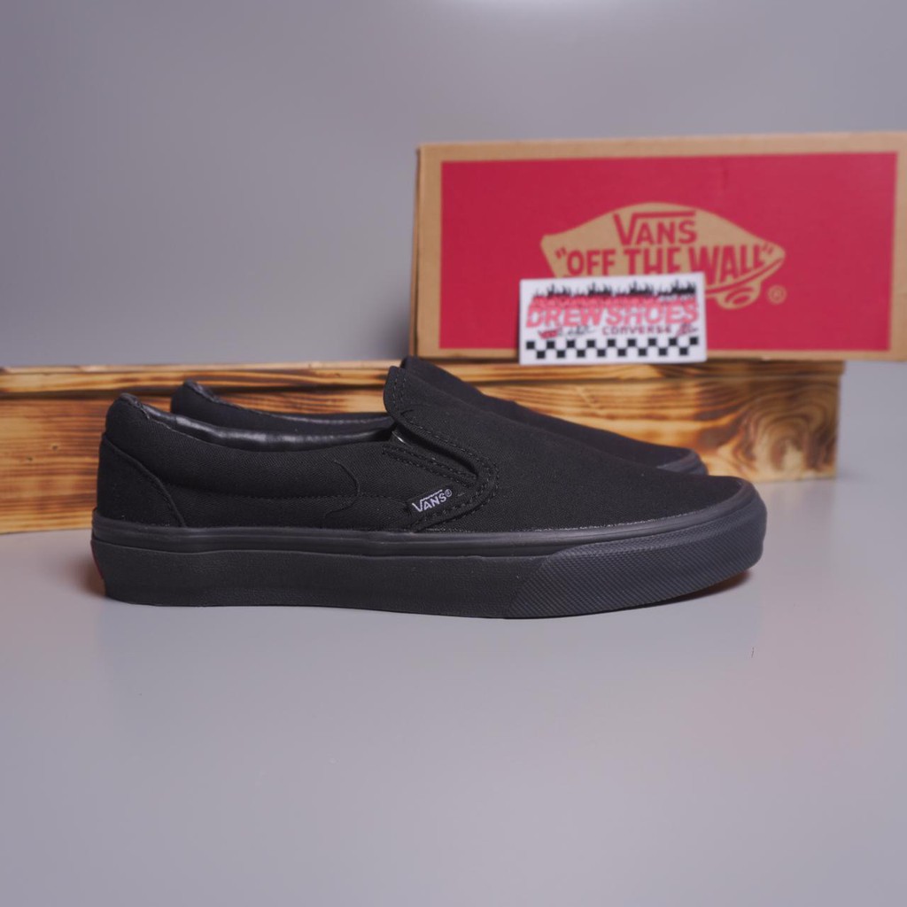 Vans Slip-On All Black.