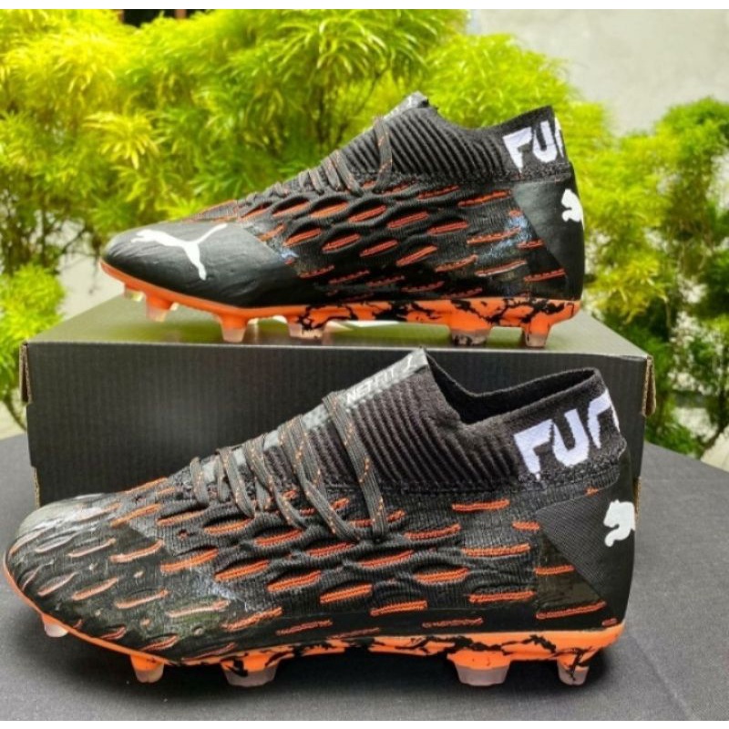 Sepatu Bola Puma Future 6.1 Netfit Shocking Black Orange FG