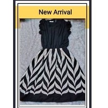 Dress salur import
