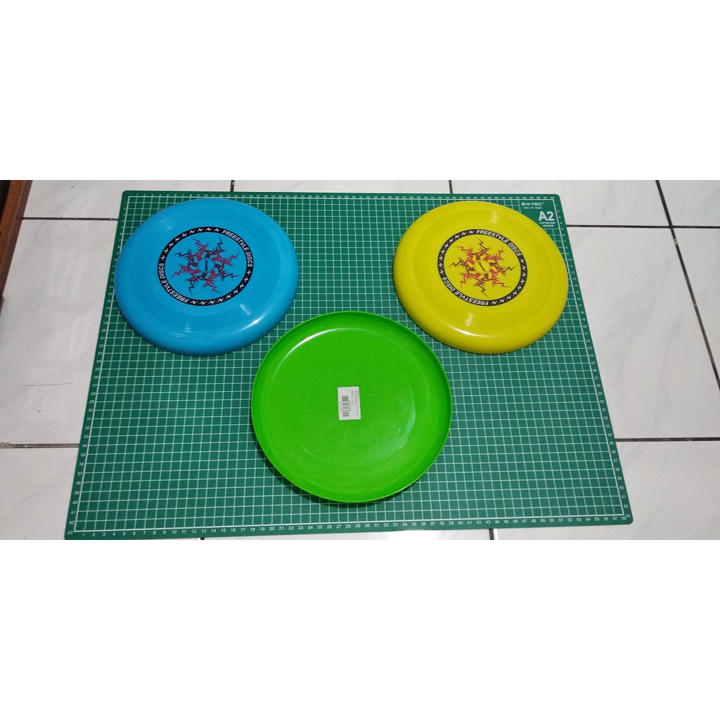 MAINAN PIRING TERBANG FLYING DISC FRISBEE 22 CM - STABIL SERU MURAH