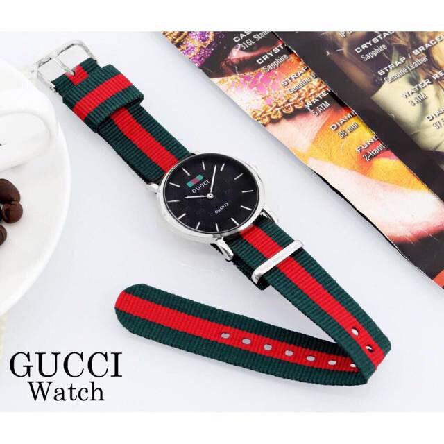 Jam tangan Gucci Classic tali kanvas 