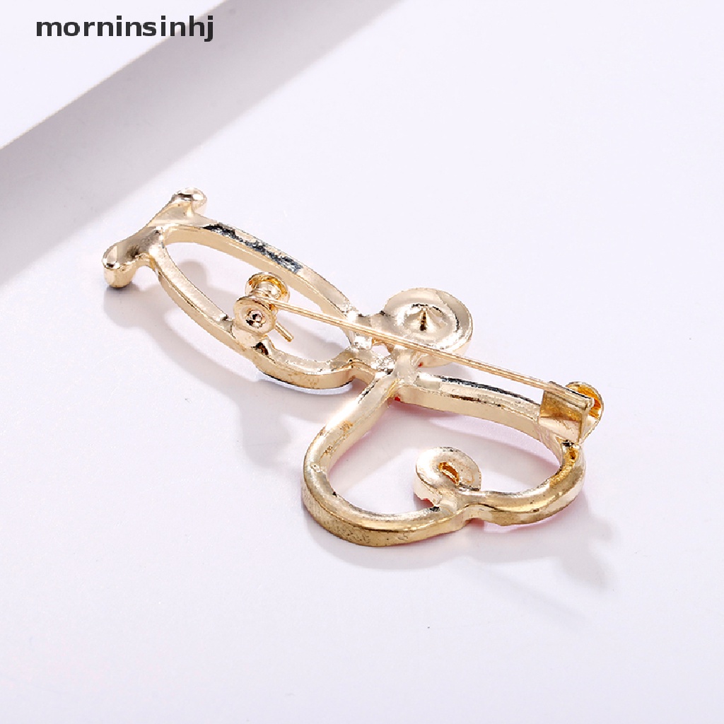 Mornin Bros Pin Enamel Bentuk Stetoskop Hati Untuk Aksesoris Fashion Wanita