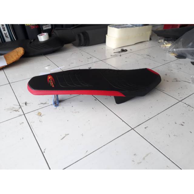 JOK SLIM VARIO 125/150 NEW - Jok Vario 123/150 New