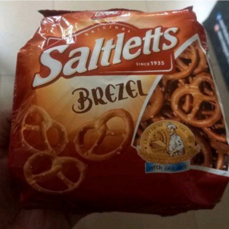 

Lorenz Saltletts Premium Baked Brezel Pretzel With Sea salt 150gr