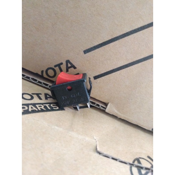 SAKLAR KECIL ON-OFF 250V