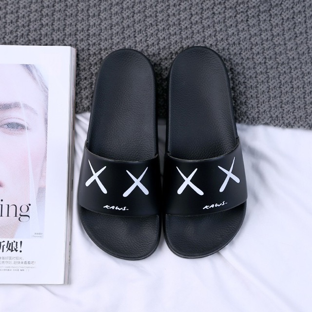 SANDAL SLOP PRIA “KAWS XX” I SANDAL SLIDE KUALITAS IMPORT