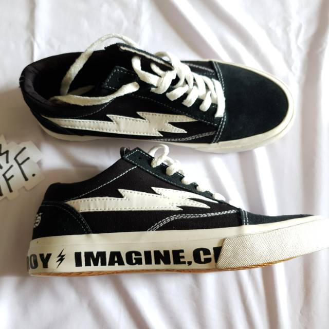 Word Division Classic Roots