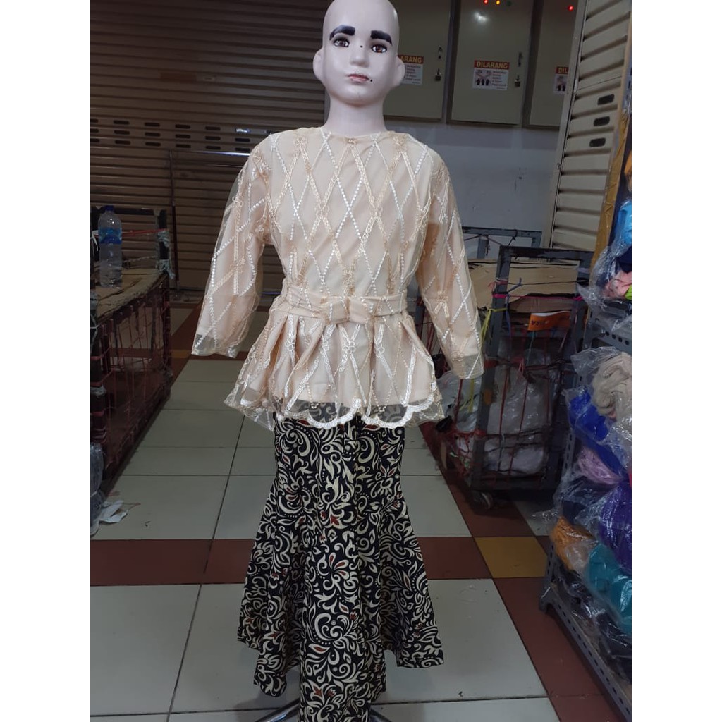 Setelan Kebaya Anak Bahan Tulle