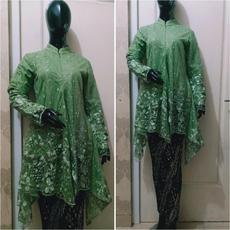 Kebaya/Kebaya Modern/Kebaya Bali/Kebaya Terbaru 2020/Set Borkat/Kebaya Brokat/Kemeja Batik Couple Ta