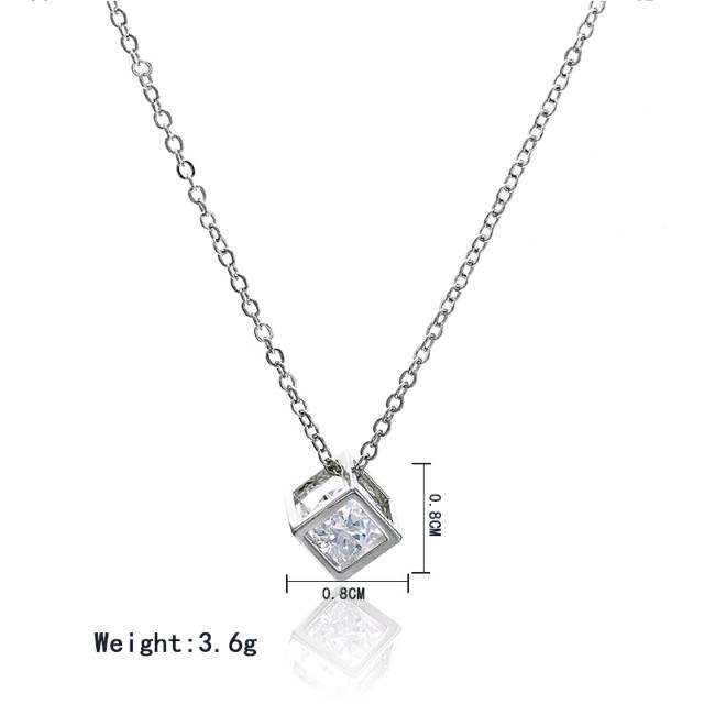 KALUNG Alloy ANTI KARAT KUBUS CRYSTAL BERLIAN LIONTIN FASHION MODEL STYLE  PERHIASAN WANITA