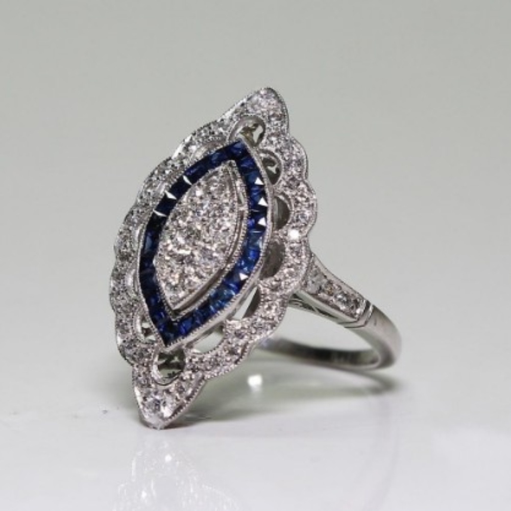 Hu Hu Hu Hu Hu Alat Bantu Pasang Kacamata♡ Cincin Berlian Imitasi Bentuk Marquise Untuk Wanita