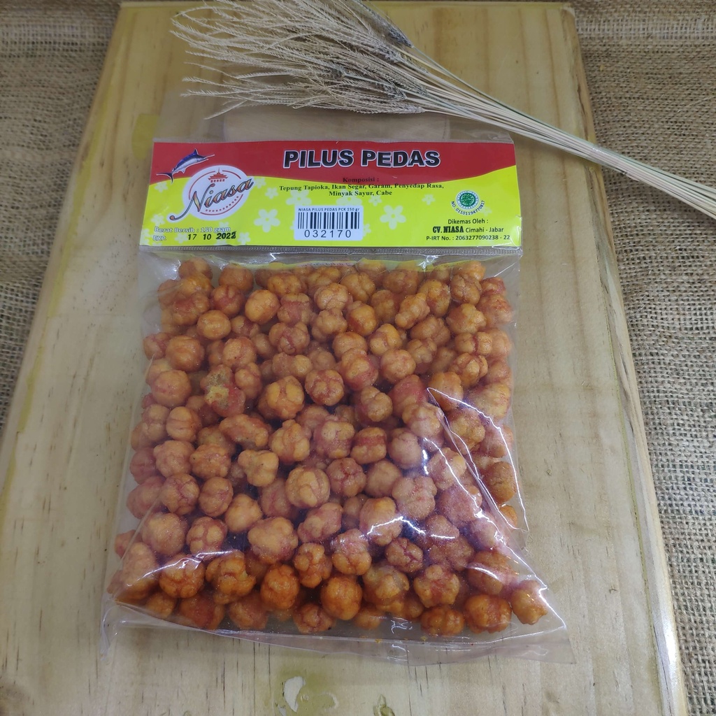 

Pilus Pedas Balado (150gr) - Aisyah Cake