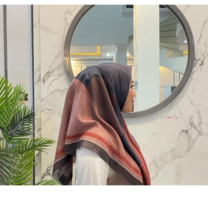 Keluaran Terbaru.. Journey Hijab Scraf Scarves Reguler - Salma Lila Brown Lila Blue Daima Bia  Kerud