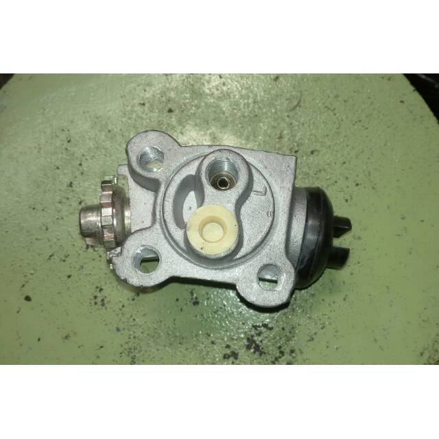 Master rem Roda depan Kijang super