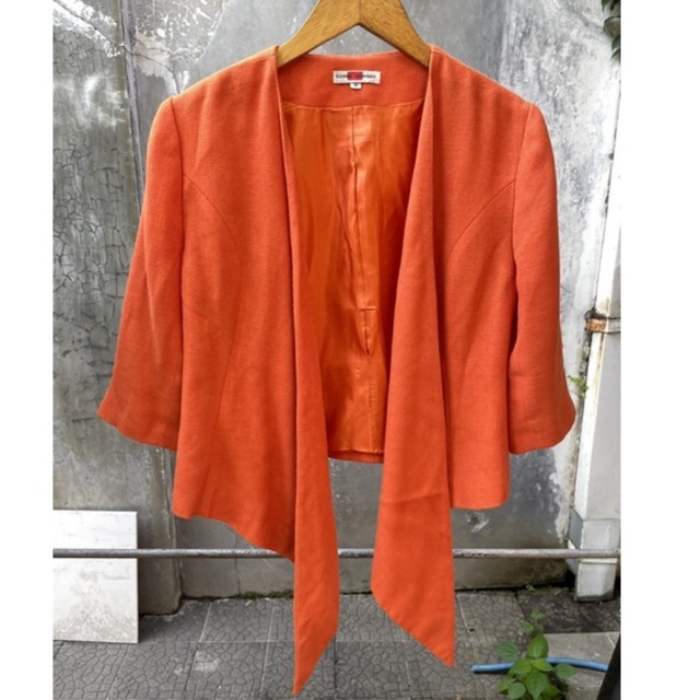 Blazer Orange Suzanna Wanasuka size M