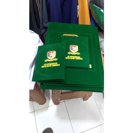 

map bahan bludru custom