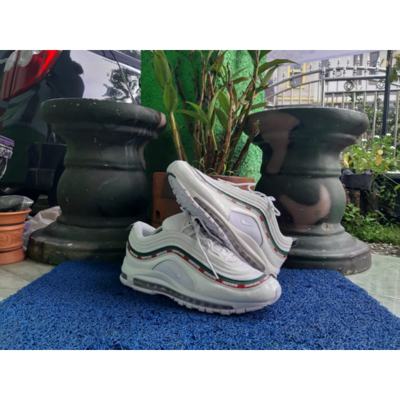 SEPATU NIKE AIRMAX 97 UNDEFEATED WHITE SIZE 45 LIKE NEW