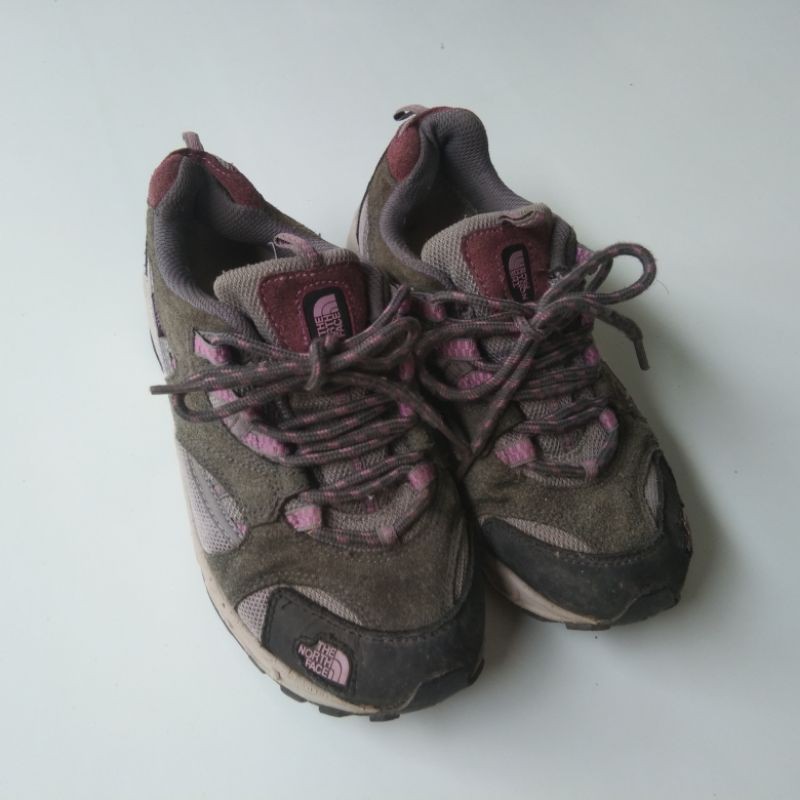 sepatu gunung the north face second