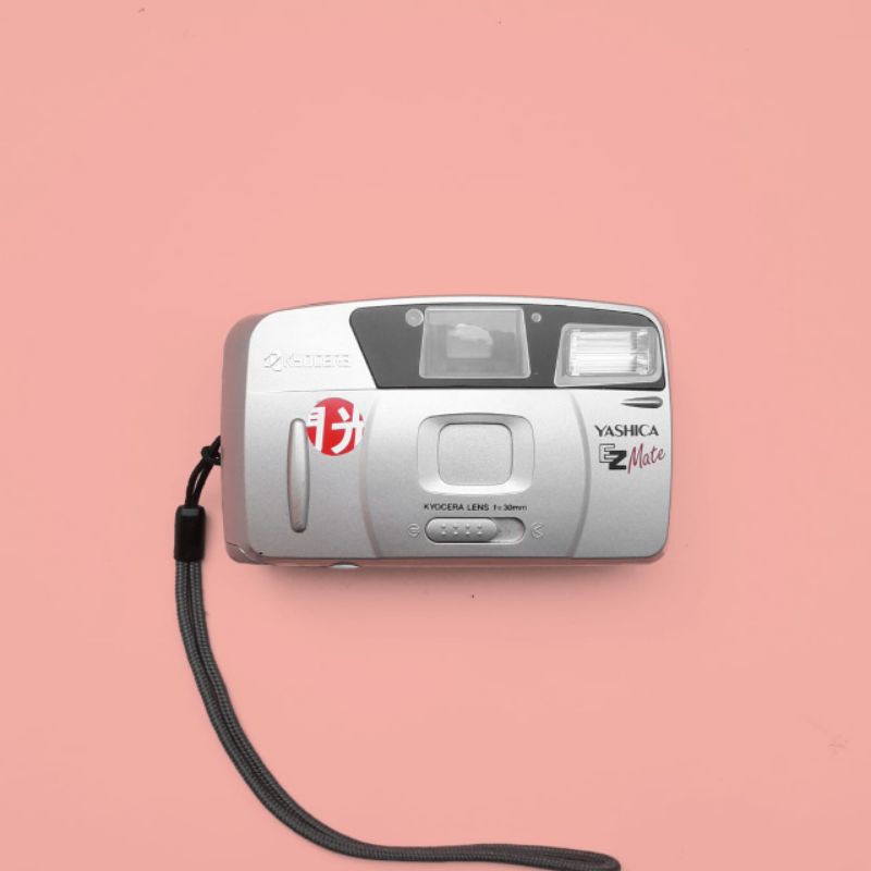 Yashica Ez Mate Kyocera Lens