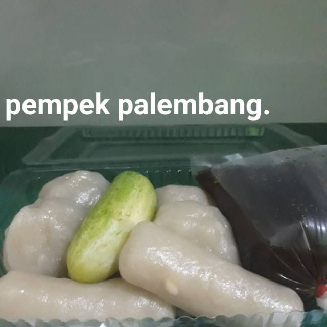 

Pempek Palembang Indry Isi 6 biji Per paket