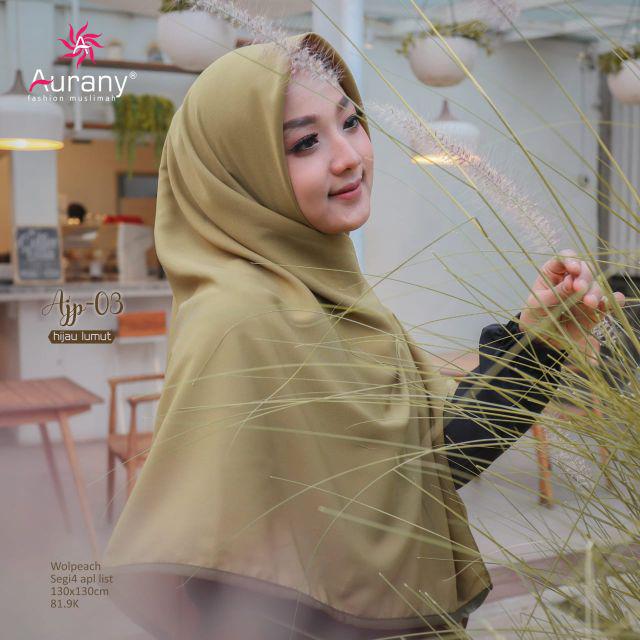 HIJAB SEGIEMPAT SYARI AJP 03 • AURANY  • 130 X 130 APL LIST-HIJAU LUMUT
