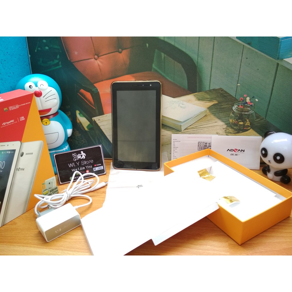 Tablet Bekas Android ADVAN E1C 3G FCBARCELONA 7inci Warna Putih IN INDONESIA