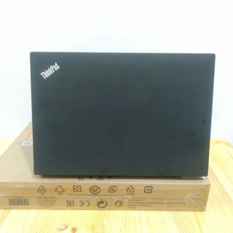 Laptop Lenovo Thinkpad T470 Cor i5-7300U Ram 8GB SSD 256GB FHD IPS Touchscren Win.10 Ultrabook Super slim Like new