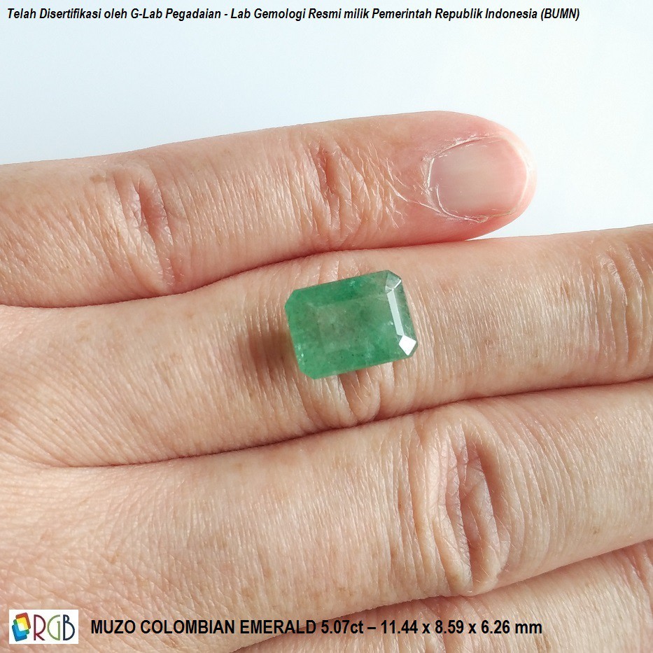 Natural Emerald 5.07 Ct - Muzo Colombia