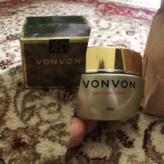 (Termurah&Terlaris) Vonvon Gold Night Cream 50ml ORIGINAL(MadeInKorea) 24Karat emas Murni