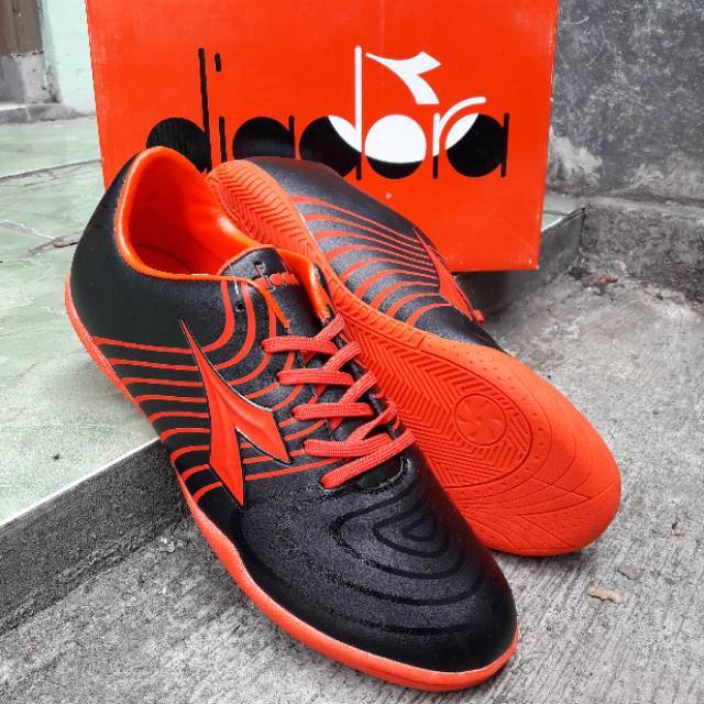 Sepatu futsal diadora original A15