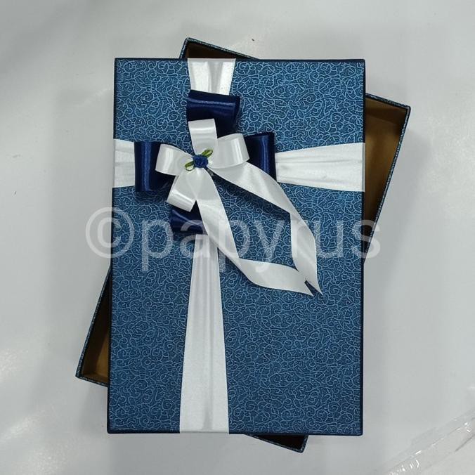

Papyrus 20X30 Tinggi 15Cm Kotak Kado Gift Box Tokotaraka94