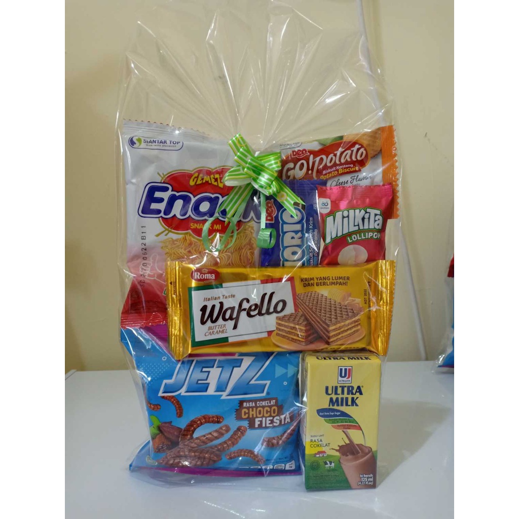 

Paket snack ulang tahun anak / hampers ulang tahun anak / souvenir ulang tahun
