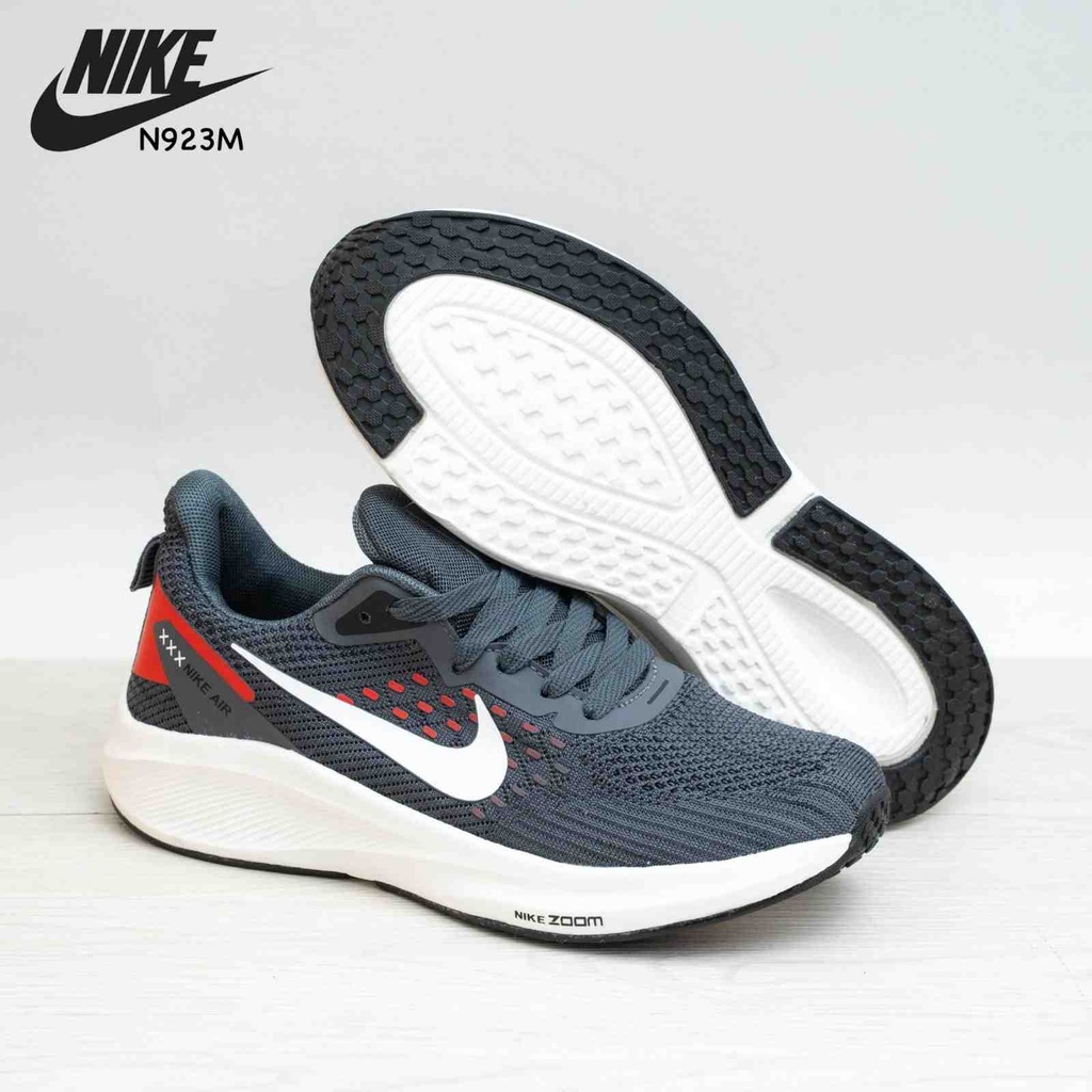 SEPATU COWOK NK ZOOM N923M