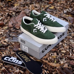 Sepatu Sneakers Pria Converse x Louie Lopez