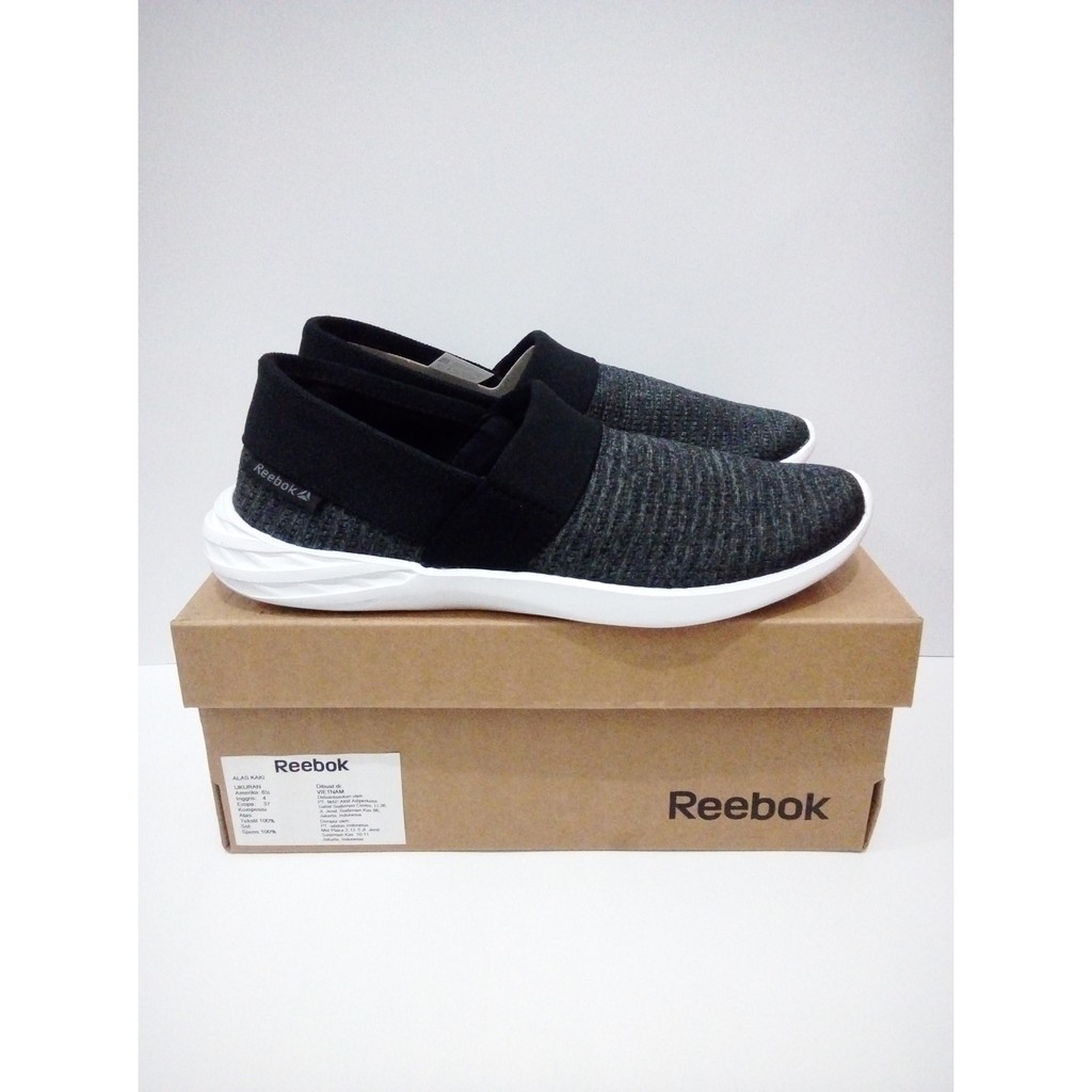 Original Reebok Astroride Slip on size 37