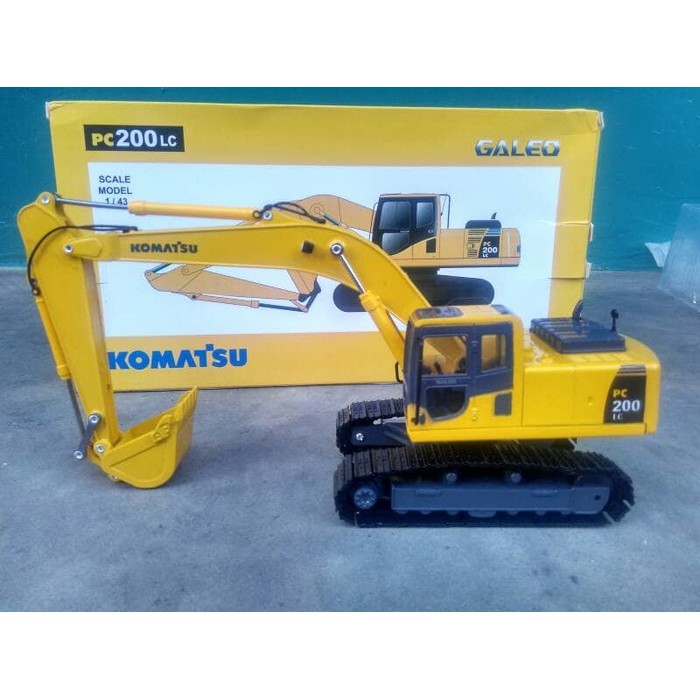 Diecast Komatsu Excavator PC200LC Miniatur alat berat konstruksi tambang mainan pajangan Harga murah