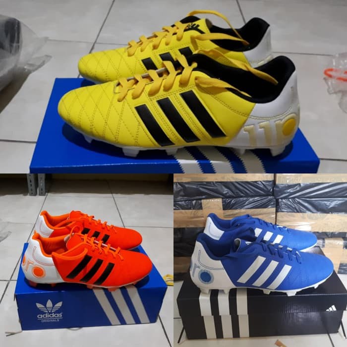 DISKON.. SEPATU BOLA ADIDAS 11 PRO